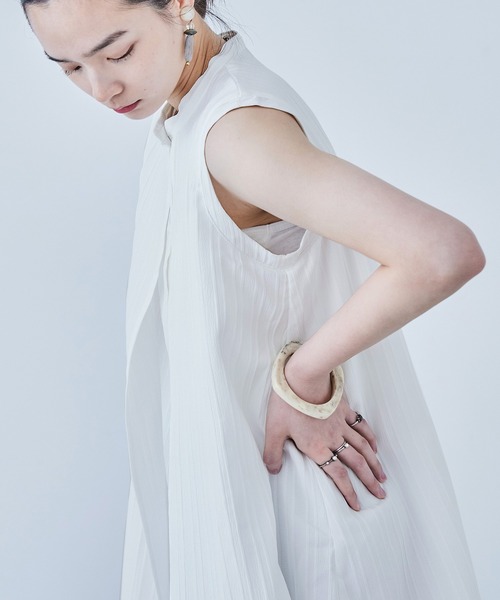 Fashion Letter(ファッションレター)の「シャドーストライプ レイヤード風ロングワンピース(ワンピース・レディース・ホワイト/ブルー/ライトベージュ/ブラック・M)」の11枚目の写真