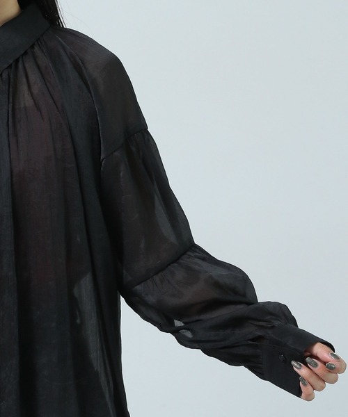 PAGEBOY（ページボーイ）の「ドライタッチシアーボリュームシャツ（シャツ/ブラウス・レディース・オフホワイト/ブラック/ブルー・FREE）」の22枚目の写真