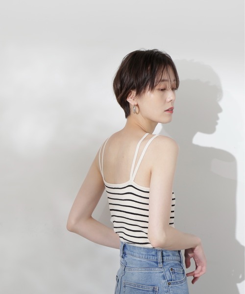 N.(N. Natural Beauty Basic)(エヌエヌナチュラルビューティーベーシック)の「◆ホルターネックニット(キャミソール・レディース・ホワイト×ブラック/ブラック/オフホワイト・MEDIUM)」の11枚目の写真