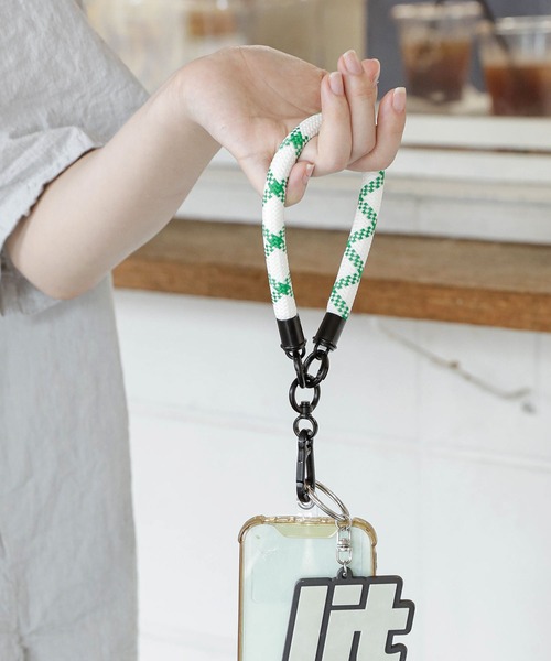 HIGHTIDE（ハイタイド）の「H.P HAND STRAP ハンドストラップ カラビナ付き スマホ ロープ 携帯電話 全機種対応（スマホグッズ・レディース・ホワイト/レッド/ブラック・FREE）」の4枚目の写真