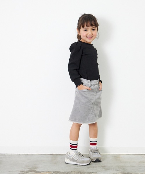 MAKE YOUR DAY(メイクユアデイ)の「テレコリブパフスリーブ長袖Tシャツ■80~140cm(Tシャツ/カットソー・キッズ・ブルー/アイボリー/ワインレッド/ブラック・100/90/110/130/80/120/140)」の5枚目の写真