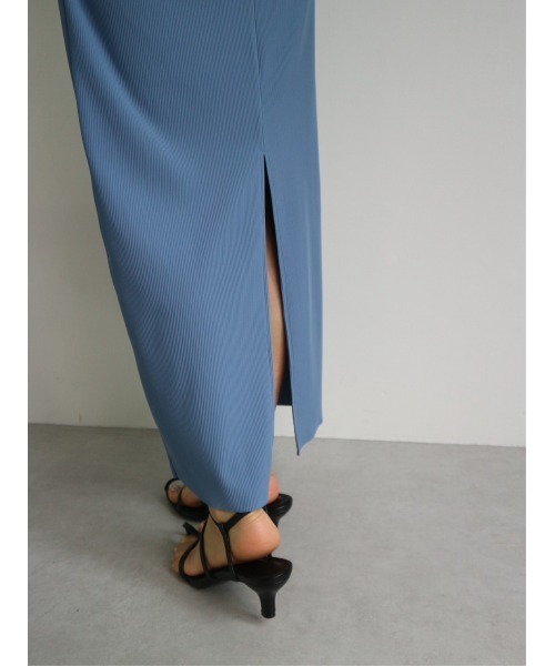 TRUNC（トランクエイティーエイト）の「Smooth Rib Self Cut Skirt（スカート・レディース・ブラック/ブルー/アイボリー・FREE）」の8枚目の写真