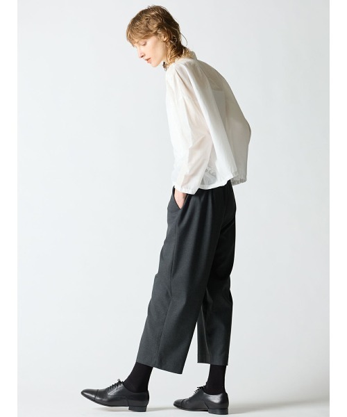 mizuiroind(ミズイロインド)の「mizuiro ind T/Rイージーストレートパンツ(その他パンツ・レディース・ブラック/チャコールグレー/ネイビー・2/1)」の13枚目の写真