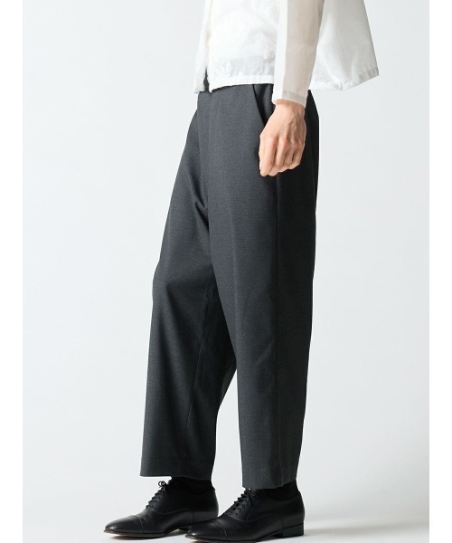 mizuiroind(ミズイロインド)の「mizuiro ind T/Rイージーストレートパンツ(その他パンツ・レディース・ブラック/チャコールグレー/ネイビー・2/1)」の16枚目の写真