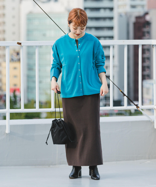 ITEMS URBANRESEARCH(アイテムズ アーバンリサーチ)の「コンパクトカーディガン(カーディガン/ボレロ・レディース・ブラウン/アイボリー/オレンジ/ブルー/ブラック・FREE)」の20枚目の写真