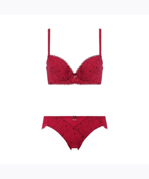 Triumph（トリンプ）の「【WEB限定ブラ＆ショーツセット】すっきりスムースブラ【D,E,Fカップ】 WHU + Hikini 39 Y3 A1 RL1（ブラ&ショーツ・レディース・レッド/ブラック/ピンクベージュ/グレー/ピンク/ライトグリーン・E80/F70/F80/D80/D75/E85/E65/F75/E75/F85/E70/D70/D85/D65/F65）」の9枚目の写真