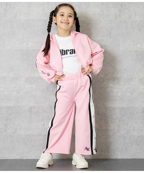 ANAP kids(アナップキッズ)の「サイドスナップラインジャージ ANAP kids(アナップキッズ)の「サイドスナップラインジャージ