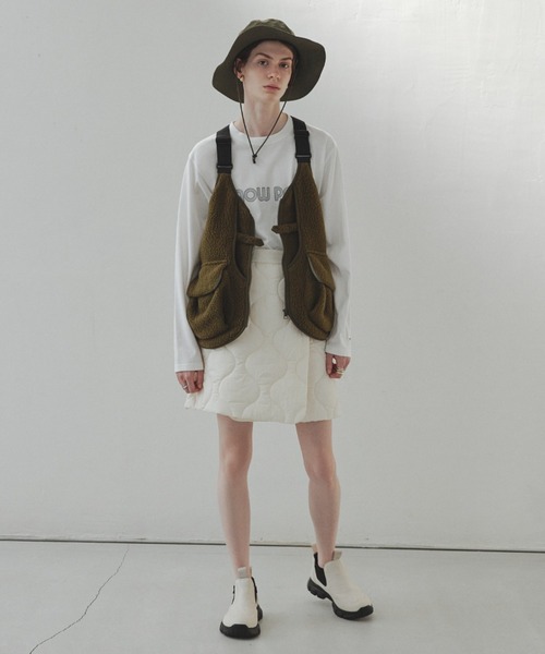 Snow Peak（スノーピーク）の「【emmi×Snow Peak】LAND Station L/S T（Tシャツ/カットソー・レディース・ホワイト・MEDIUM/LARGE）」の4枚目の写真