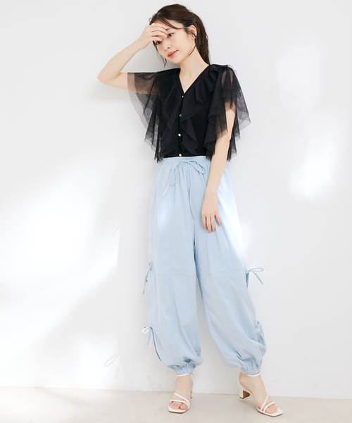 VIS(ビス)の「【洗える】サイドスリットリボンパンツ(カーゴパンツ・レディース・サックスブルー/ホワイト/クリーム・FREE)」の12枚目の写真