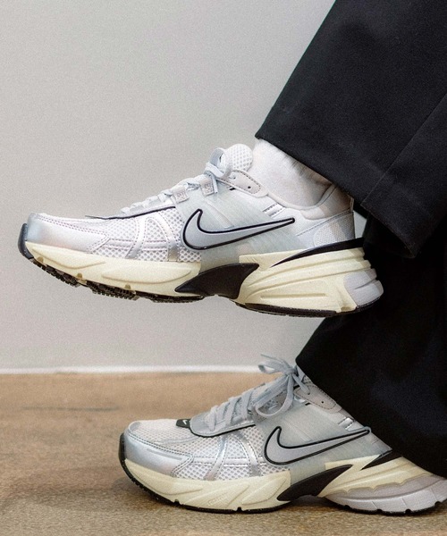 セール】NIKE W V2K RUN / ナイキ ウィメンズ V2K ラン 【SP