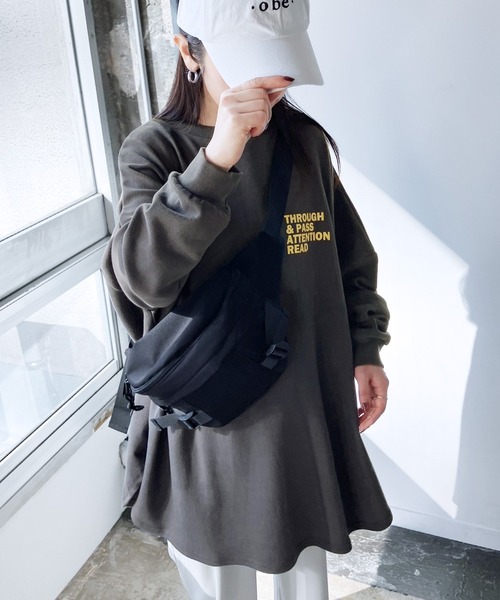 reca(レカ)の「前後ロゴゆったりスウェット(スウェット・レディース・オートミール/ネイビー/グレー/ホワイト系その他2/グレー系その他/ブルー系その他/ホワイト系その他/ホワイト系その他3/ブラウン/ダークグリーン/グリーン系その他/グレー系その他2/ホワイト系その他4/ダークブラウン/グリーン系その他2・FREE/フリー)」の22枚目の写真