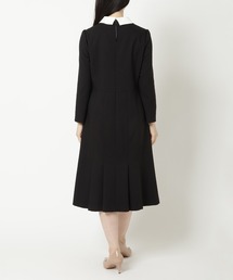 【タグ付き】ローズティアラ　ワンピース　白襟　花柄　2way 黒　LL 42 79347546b_b_05_215.jpg