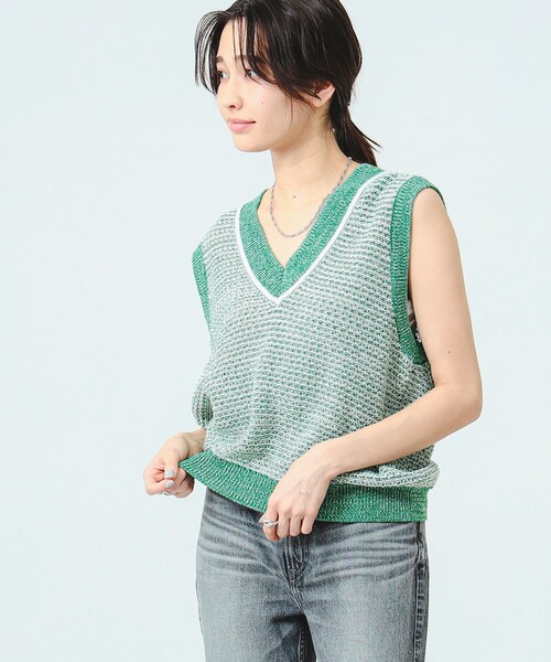 B:MING by BEAMS(ビーミングバイビームス)の「B:MING by BEAMS / MIX ニットベスト(ベスト・レディース・ブラック/ブルー/グリーン・ONE SIZE)」の2枚目の写真