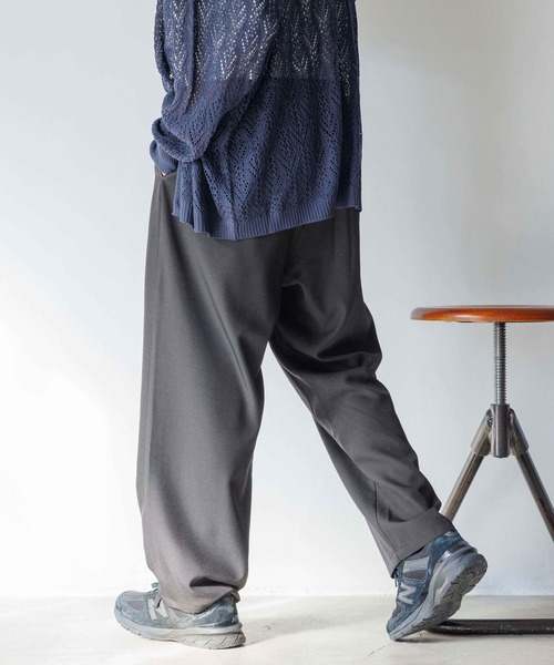 LOWRYS FARM（ローリーズファーム）の「【MENS】ツイルストレッチワイドパンツ　996337（スラックス・メンズ・ブラック/ブラウン/グリーン・MEDIUM/LARGE）」の21枚目の写真