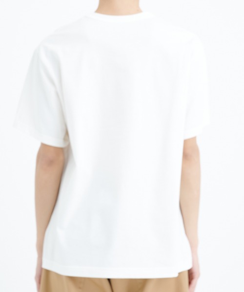 KHOKI(コッキ)の「【KHOKI / コッキ】Printed T-shirt(Tシャツ/カットソー・メンズ・ホワイト/ブルー・3/2)」の7枚目の写真