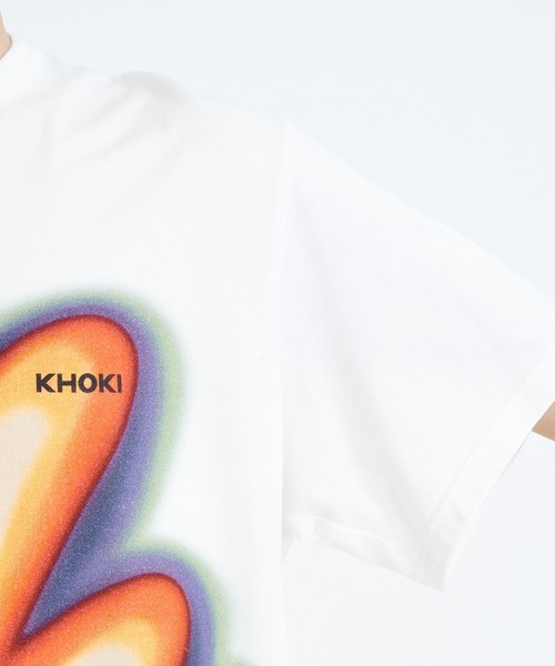 KHOKI(コッキ)の「【KHOKI / コッキ】Printed T-shirt(Tシャツ/カットソー・メンズ・ホワイト/ブルー・3/2)」の9枚目の写真