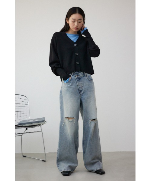 AZUL by moussy(アズールバイマウジー)の「パフスリーブショートカーディガン(カーディガン/ボレロ・レディース・アイボリー/ブラック/ライトブルー・FREE)」の10枚目の写真