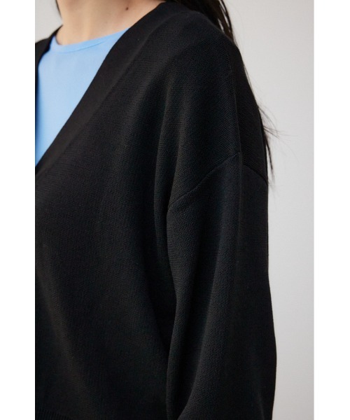 AZUL by moussy(アズールバイマウジー)の「パフスリーブショートカーディガン(カーディガン/ボレロ・レディース・アイボリー/ブラック/ライトブルー・FREE)」の12枚目の写真