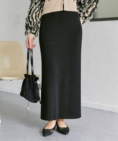 Thevon(ゼボン)の「ラメ混ニットナロースカート(スカート・レディース・グレー/ブラック/モカ/イエロー・FREE)」の2枚目の写真