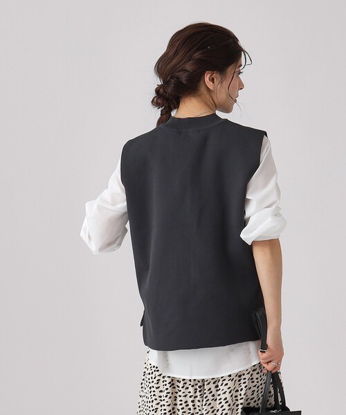 DRESKIP（ドレスキップ）の「◆【2点セット】ピンタックニットベスト＋ブラウス（その他トップス・レディース・ブラック/イエロー系その他/チャコールグレー/ベージュ・02/03/04）」の7枚目の写真