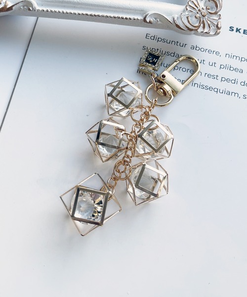 NOLITA LABORATORY(ノリータラボラトリー)の「【 NOLITA / ノリータ 】スマートフォン アクセサリー チャーム バッグチャーム キーチャーム(チャーム・レディース・ゴールド系その他2/ゴールド系その他3/シルバー/ゴールド/ゴールド系その他・B/C/A)」の10枚目の写真