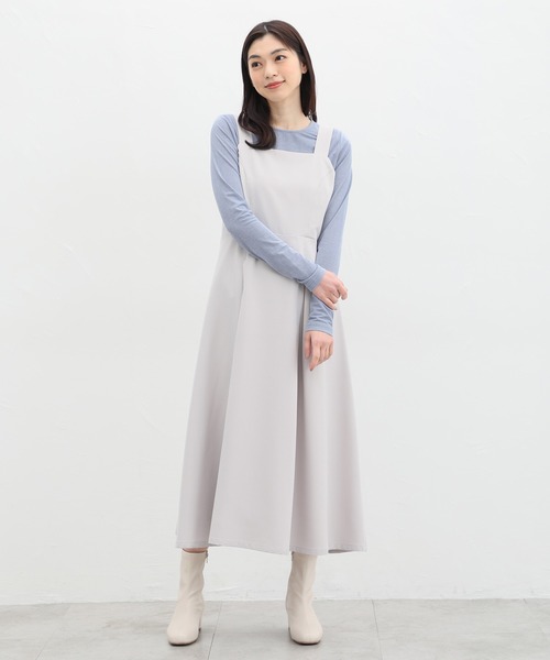 Honeys(ハニーズ)の「シアーラメ入りトップス(Tシャツ/カットソー・レディース・チャコールグレー/アイボリー/ブラック/ブルー系その他・S/M/L/LL)」の11枚目の写真