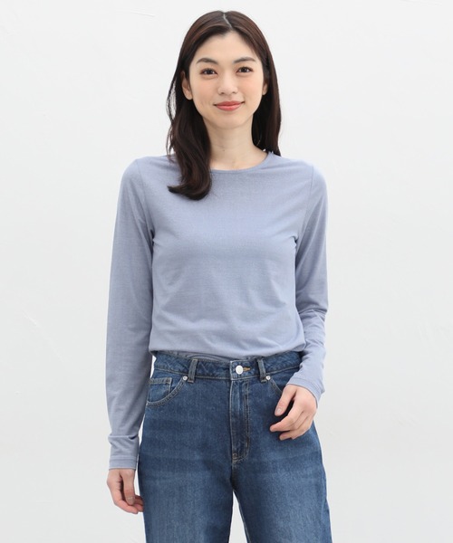 Honeys(ハニーズ)の「シアーラメ入りトップス(Tシャツ/カットソー・レディース・チャコールグレー/アイボリー/ブラック/ブルー系その他・S/M/L/LL)」の13枚目の写真
