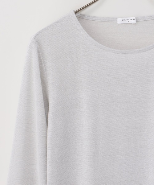 Honeys(ハニーズ)の「シアーラメ入りトップス(Tシャツ/カットソー・レディース・チャコールグレー/アイボリー/ブラック/ブルー系その他・S/M/L/LL)」の17枚目の写真