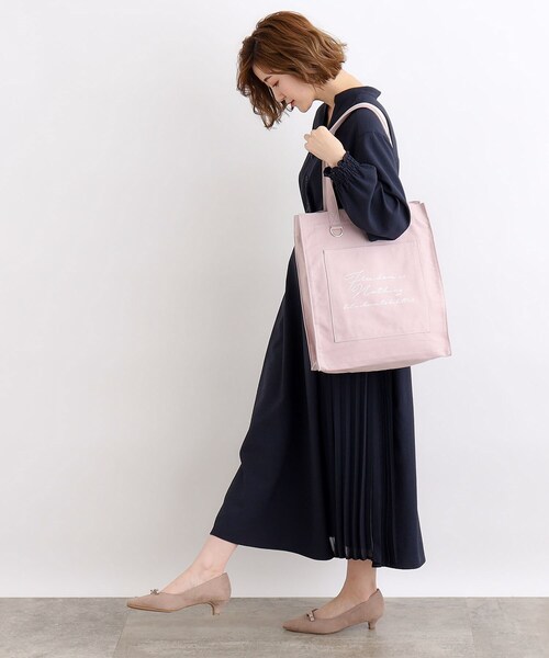 grove(グローブ)の「◆【大人の推し活】機能A4キャンバスロゴトート(トートバッグ・レディース・アイボリー系4/サックスブルー/ブラック/ベージュ/パープル/ピンク系1/ライトグリーン系・00)」の14枚目の写真