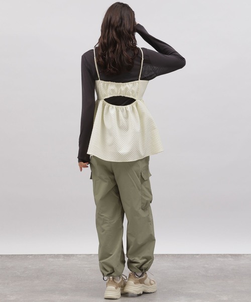 LAKOLE（ラコレ）の「ブラカットフクレジャガードキャミ / 108562（キャミソール・レディース・ブラウン系その他/アイボリー/ブラック・MEDIUM/SMALL）」の17枚目の写真