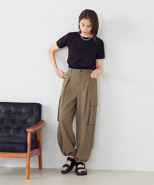 COMME CA ISM（コムサイズム）の「2WAY ワイド カーゴパンツ（カーゴパンツ・レディース・カーキ/チャコール・SMALL/MEDIUM/LARGE）」の9枚目の写真