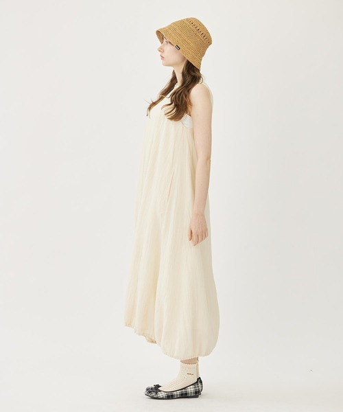 MILKFED.(ミルクフェド)の「BACK OPEN FLARE DRESS(ワンピース・レディース・ブラック/ブルー/オフホワイト・ONE SIZE)」の13枚目の写真