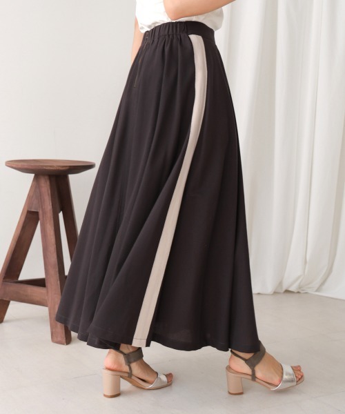 Bou Jeloud（ブージュルード）の「綿麻バイカラーテープスカート（スカート・レディース・ベージュ/チャコールグレー・38）」の7枚目の写真