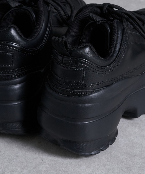 RAY CASSIN（レイカズン）の「厚底レースアップスニーカー（スニーカー・レディース・ブラック/ホワイト・SMALL/MEDIUM/LARGE）」の3枚目の写真