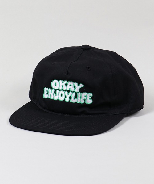 SPINNS(スピンズ)の「【サイズ調整可能】コットンキャップ OKAYデザイン(キャップ・メンズ・ブラウン/ブラック・ONESIZE)」の2枚目の写真