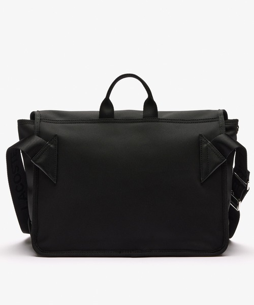 LACOSTE（ラコステ）の「コメ タブレットポケットショルダーバッグ（メッセンジャーバッグ・メンズ・ブラック・FREE）」の4枚目の写真