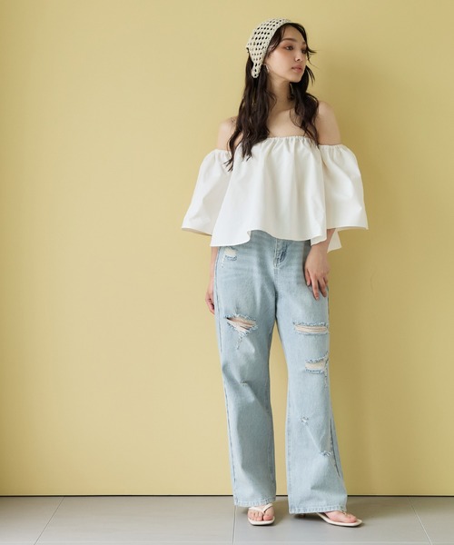 coca(coca)(コカ)の「パリフワオフショルダーブラウス(シャツ/ブラウス・レディース・ブラック/ホワイト・L/M)」の3枚目の写真