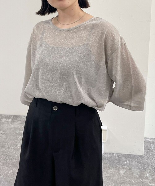 fredy emue(フレディエミュ)の「ラメTシャツ(Tシャツ/カットソー・レディース・シルバー/チャコールグレー/ライトグリーン/ベージュ・38)」の9枚目の写真