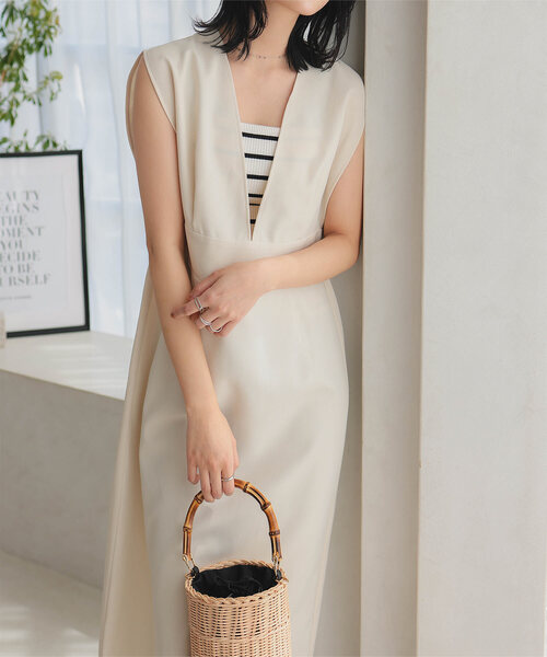 KOBE LETTUCE(コウベレタス)の「リネンライクジャンパースカート(ワンピース・レディース・アイボリー/グレイッシュベージュ/ブラック・M)」の1枚目の写真