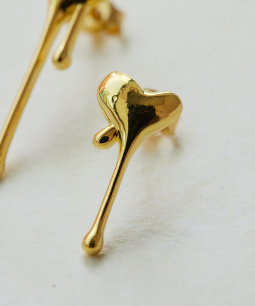 ear PAPILLONNER（イアパピヨネ）の「《WEB限定/スターリングシルバー使用》とろみハートピアス（ピアス（両耳用）・レディース・シルバー系その他5/ゴールド系その他3・FREE）」の13枚目の写真