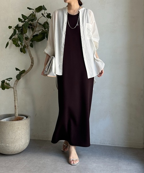 DouDou(ドゥドゥ)の「袖リブバックオープンシャツ(シャツ/ブラウス・レディース・ネイビー/ブラウン/オフホワイト・FREE)」の7枚目の写真