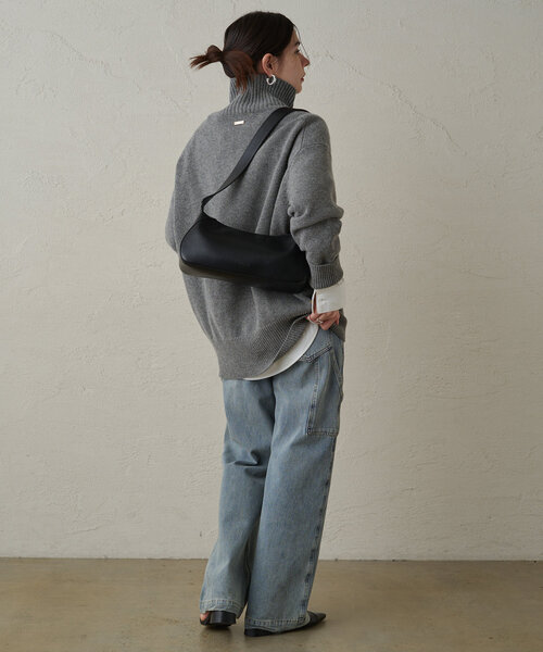 LOUNGEDRESS（ラウンジドレス）の「WOOLタートルニット（ニット/セーター・レディース・レッド/オフホワイト/グレー/ブラック・FREE）」の19枚目の写真