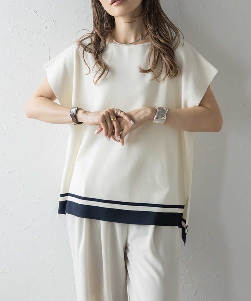 Bonjour Sagan(ボンジュールサガン)の「配色ラインポンチョニット(Tシャツ/カットソー・レディース・ライトブラウン/アイボリー/ブラック・FREE)」の3枚目の写真