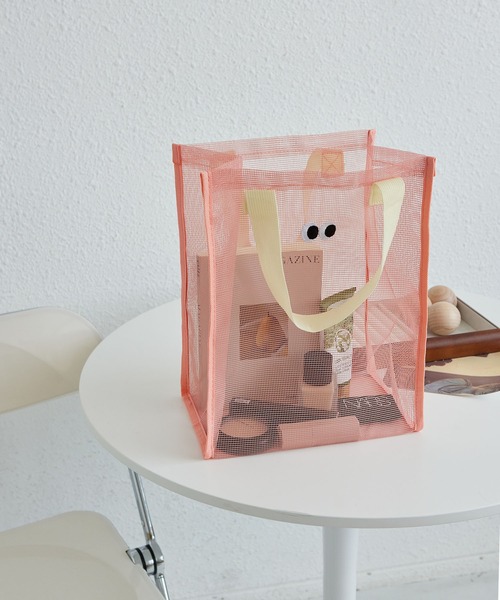 LA VORAGINE(ラ ヴォラジネ)の「ワンポイント メッシュ トートバッグ(トートバッグ・レディース・レッド/グリーン/ピンク/ブラック・FREE)」の12枚目の写真