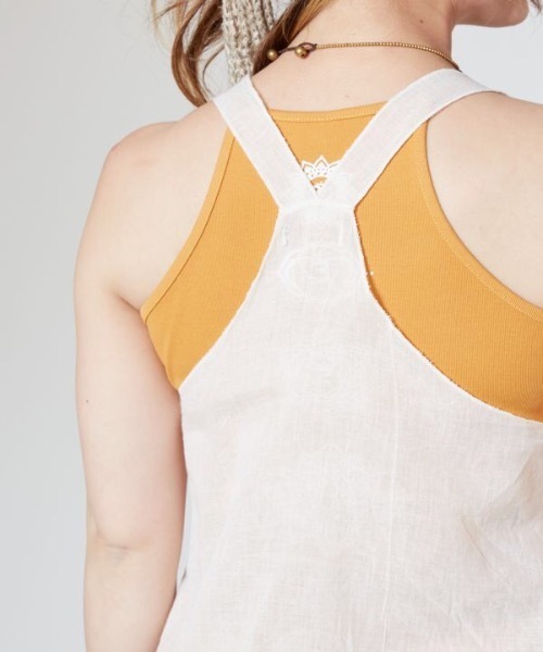 チャイハネ(チャイハネ)の「【チャイハネ】エレスルタンクトップ(タンクトップ・レディース・ブラック/ブラウン/ネイビー・FREE)」の9枚目の写真