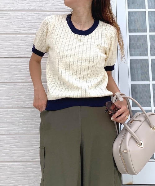 Q(キュー)の「バイカラーケーブル半袖ニット(ニット/セーター・レディース・アイボリー/ブラック・MEDIUM)」の1枚目の写真