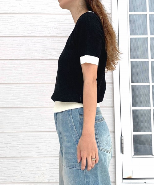 Q(キュー)の「バイカラーケーブル半袖ニット(ニット/セーター・レディース・アイボリー/ブラック・MEDIUM)」の4枚目の写真