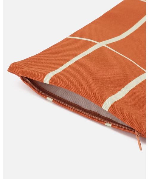 marimekko（マリメッコ）の「Tiiliskivi / c.cover 40x60cm