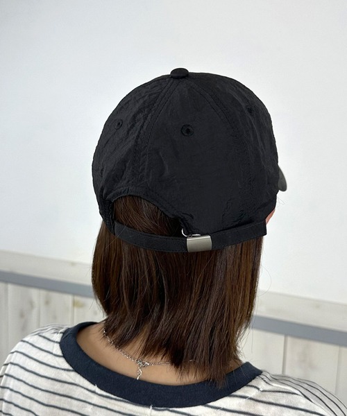 CRB（シーアールビー）の「ロゴハートキャップ（キャップ・レディース・オフホワイト/ブラック/ネイビー/ベージュ・F）」の12枚目の写真