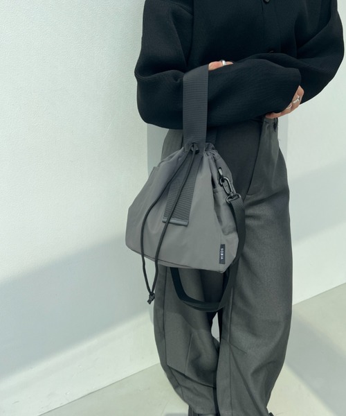 y/m（イム）の「ワンハンドルドロストショルダーBAG（ショルダーバッグ・レディース・グレー/ブラック・FREE）」の18枚目の写真